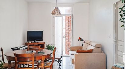 Appartement 3 pièces de 43 m² à Toulon (83100)
