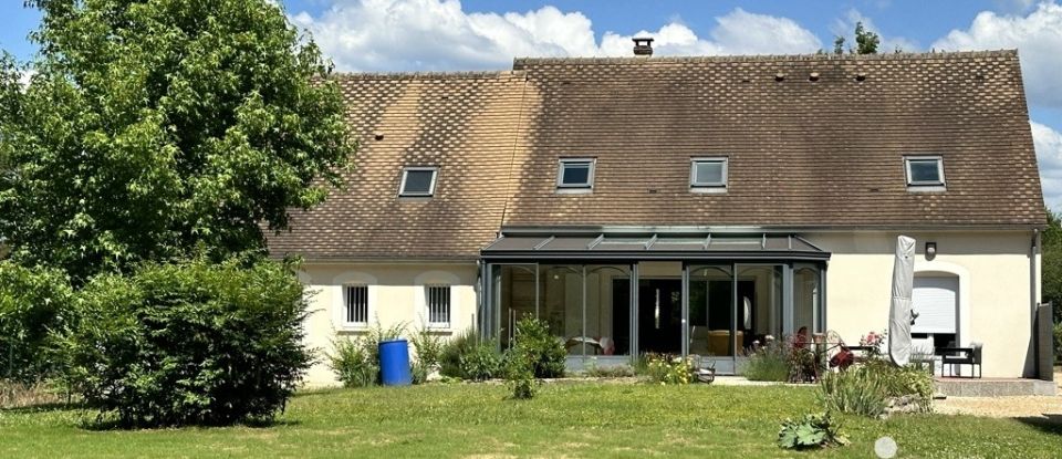 House 8 rooms of 185 m² in Tour-en-Sologne (41250)