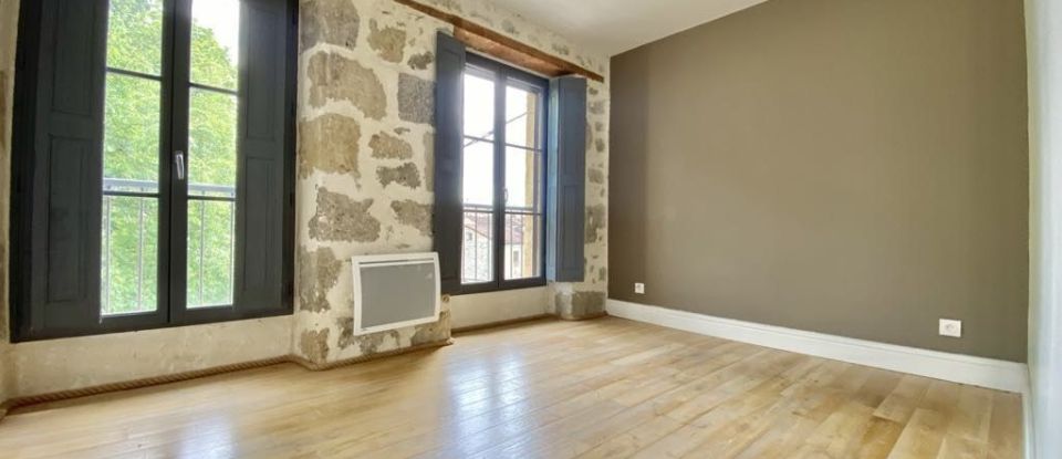 Appartement 3 pièces de 65 m² à Nérac (47600)