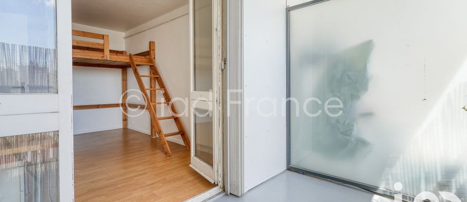 Appartement 3 pièces de 54 m² à Montreuil (93100)