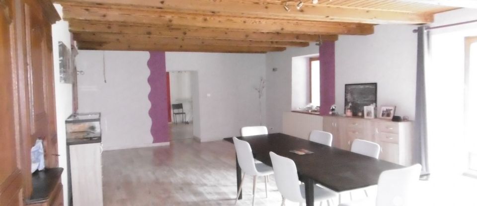 House 10 rooms of 310 m² in Valonne (25190)