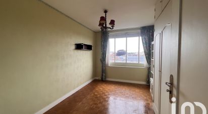 Apartment 5 rooms of 116 m² in Valenciennes (59300)