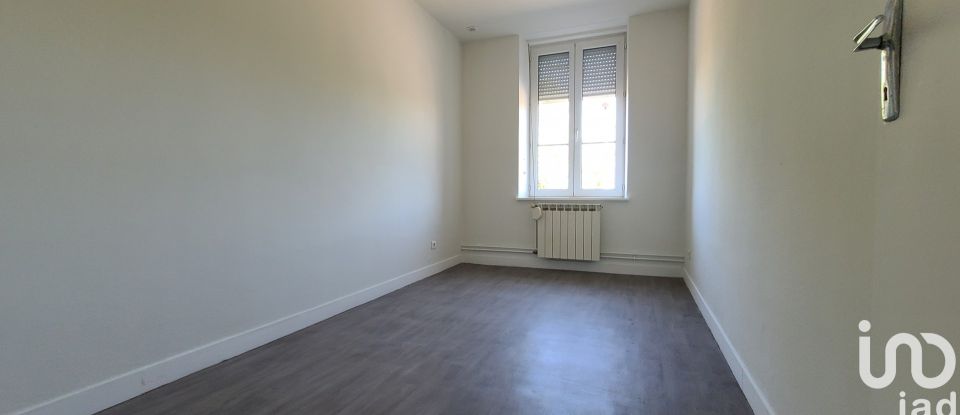 Apartment 3 rooms of 57 m² in Sedan (08200)