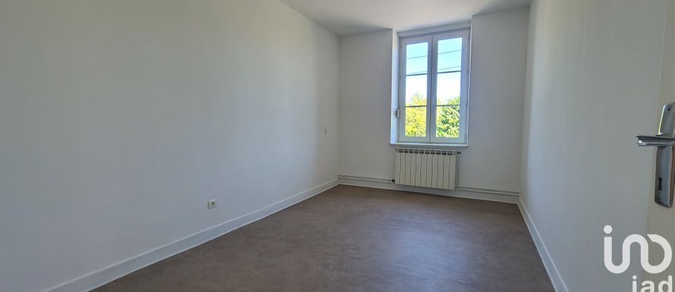 Apartment 3 rooms of 56 m² in Sedan (08200)