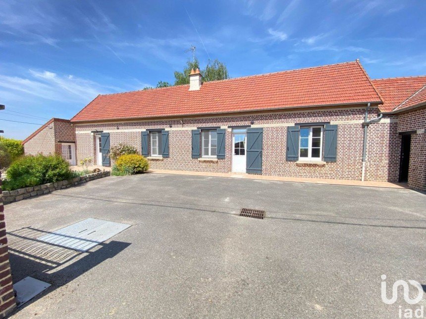 Maison 4 pièces de 152 m² à Guiscard (60640)