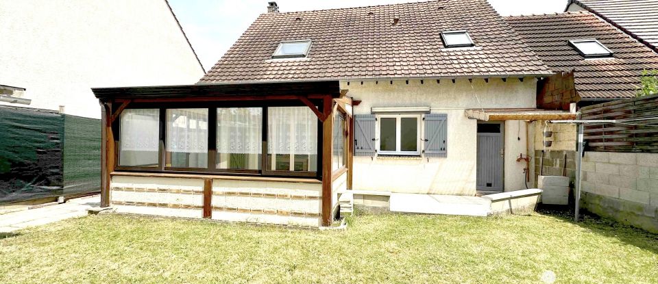 Traditional house 5 rooms of 117 m² in Achères (78260)