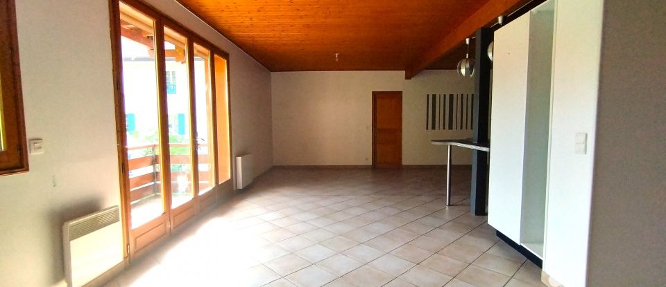 Appartement 3 pièces de 99 m² à Pontcharra (38530)