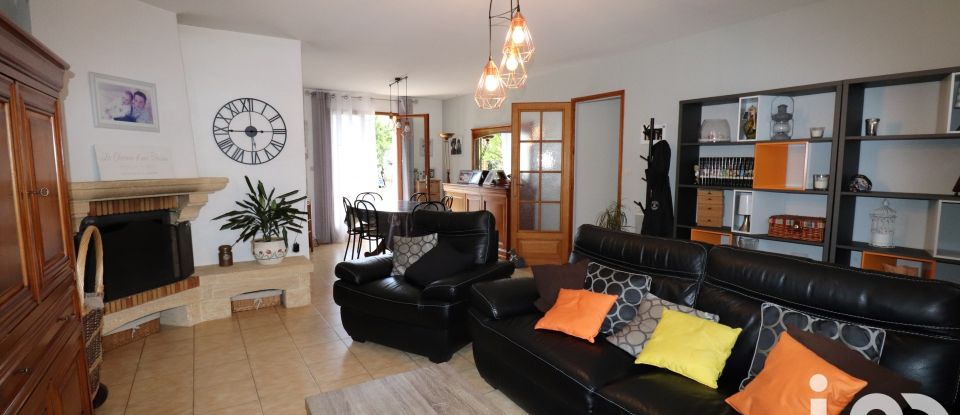 Maison 5 pièces de 132 m² à Bray-en-Val (45460)