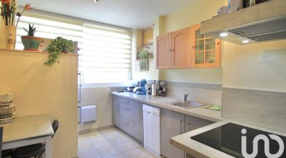 Appartement 4 pièces de 71 m² à Nîmes (30900)