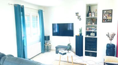 Maison 6 pièces de 105 m² à Marolles-les-Buis (28400)