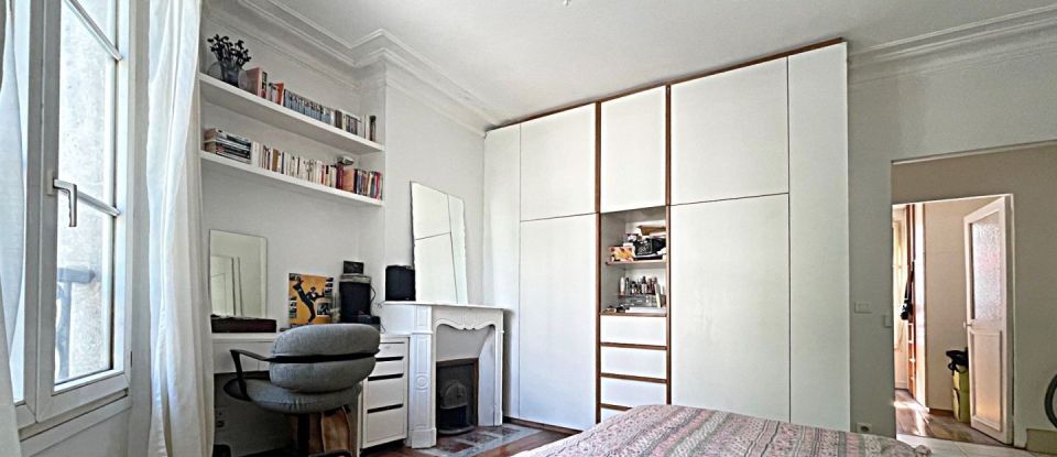 Appartement 6 pièces de 111 m² à Paris (75020)