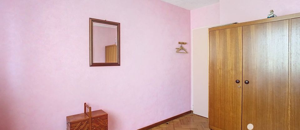 House 4 rooms of 112 m² in Vérines (17540)