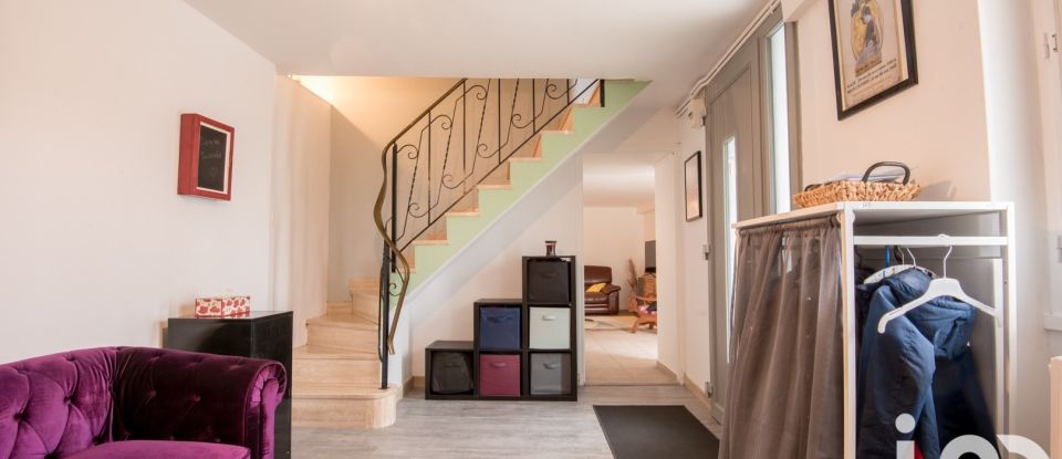 Maison traditionnelle 7 pièces de 210 m² à Angers (49000)