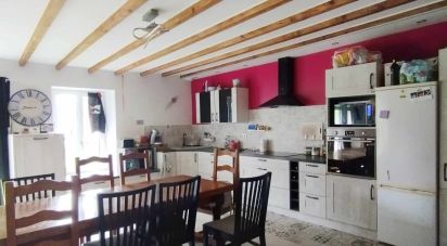 Village house 5 rooms of 133 m² in Saint-Martin-des-Noyers (85140)