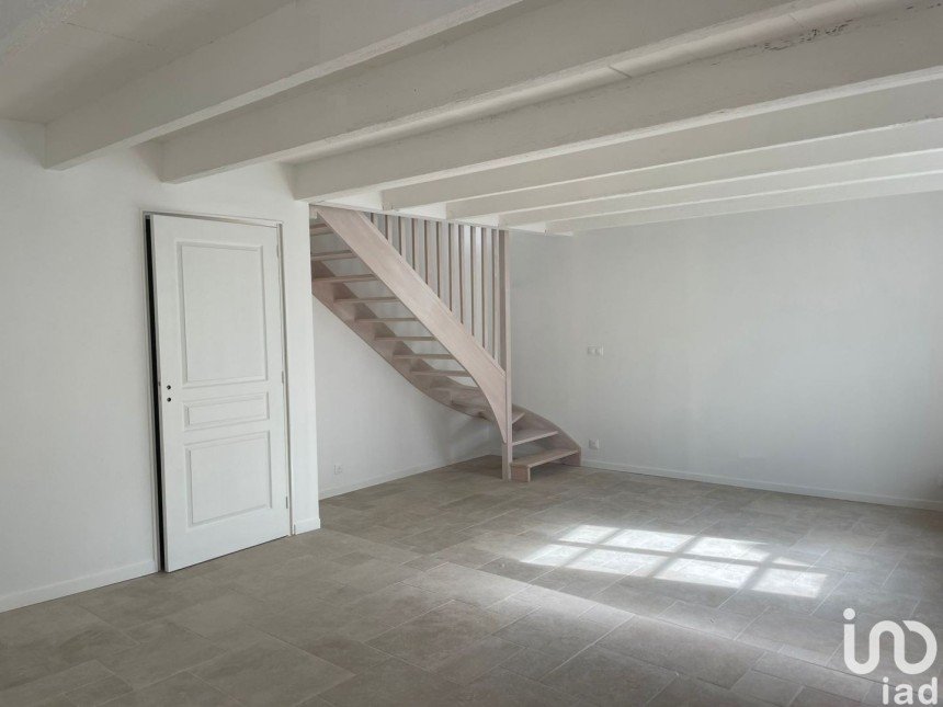 Maison 3 pièces de 80 m² à La Flotte (17630)