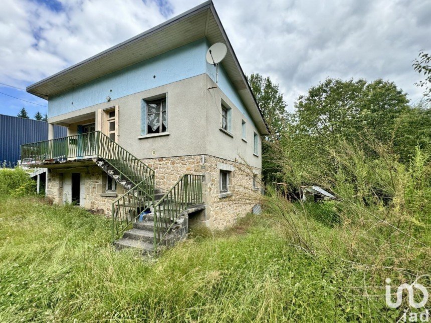 House 4 rooms of 79 m² in Clergoux (19320)