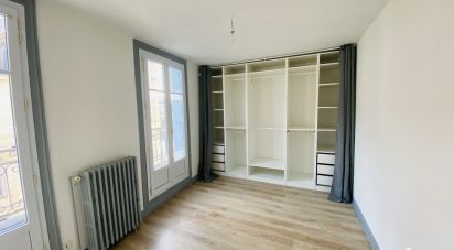 Apartment 3 rooms of 61 m² in Poitiers (86000)