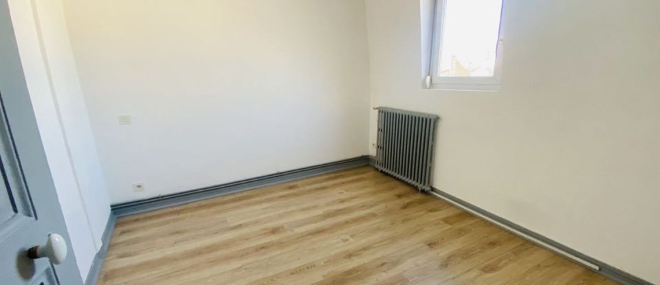 Apartment 3 rooms of 61 m² in Poitiers (86000)