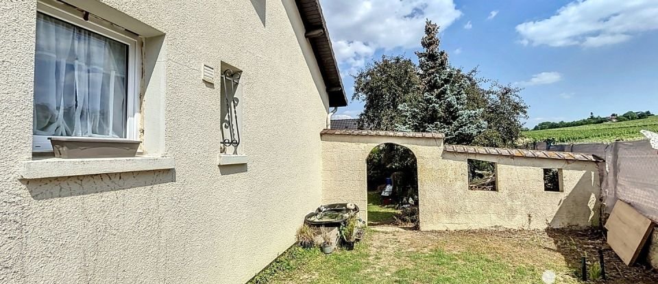 Traditional house 5 rooms of 97 m² in Mardeuil (51530)