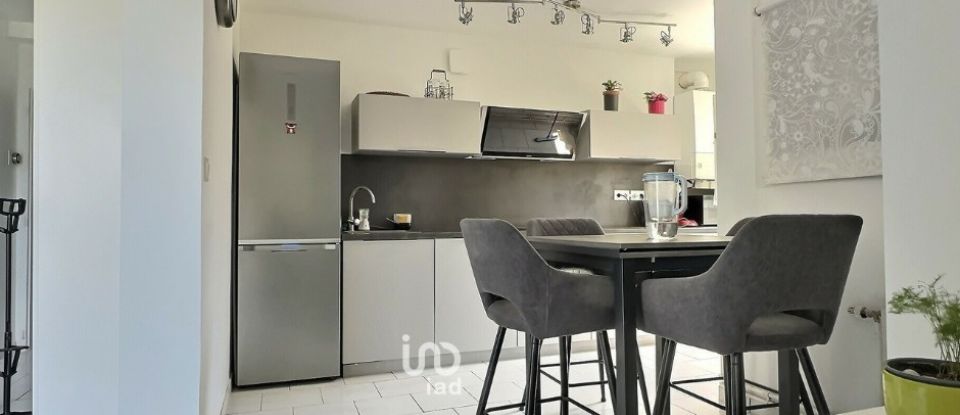Appartement 3 pièces de 75 m² à Villeneuve-d'Ascq (59650)