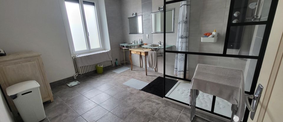 Maison 5 pièces de 114 m² à Grandrieu (48600)