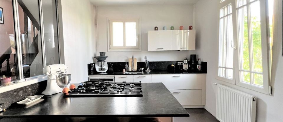 Maison 8 pièces de 140 m² à Maromme (76150)