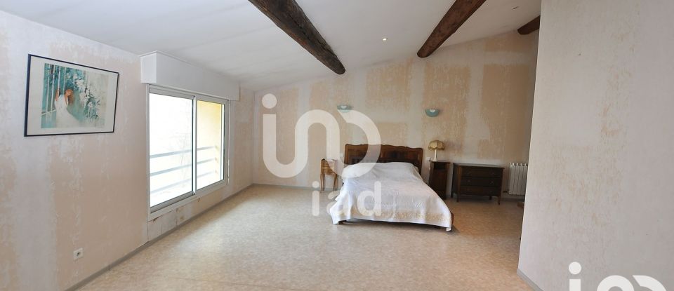 Town house 8 rooms of 311 m² in Aigues-Vives (30670)