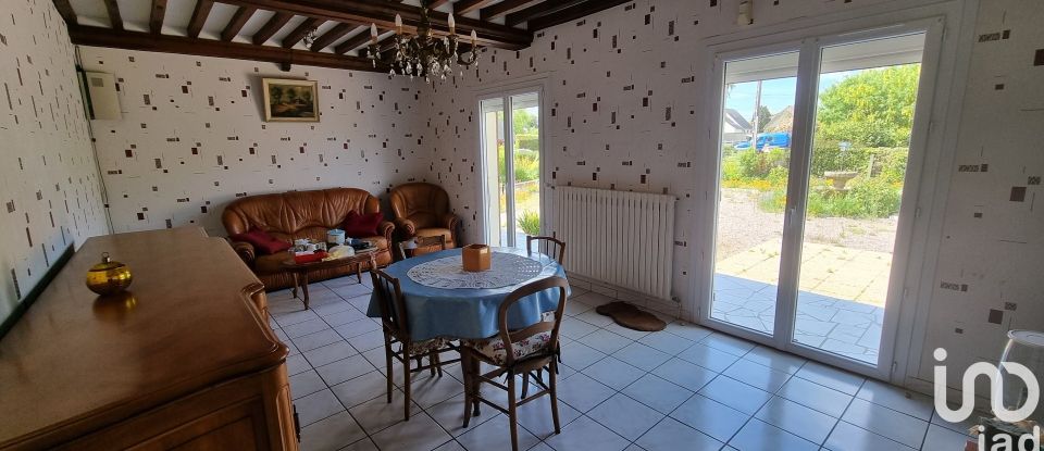 Traditional house 4 rooms of 76 m² in Saint-Laurent-sur-Mer (14710)