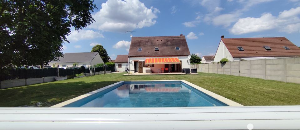Traditional house 6 rooms of 157 m² in Ingré (45140)
