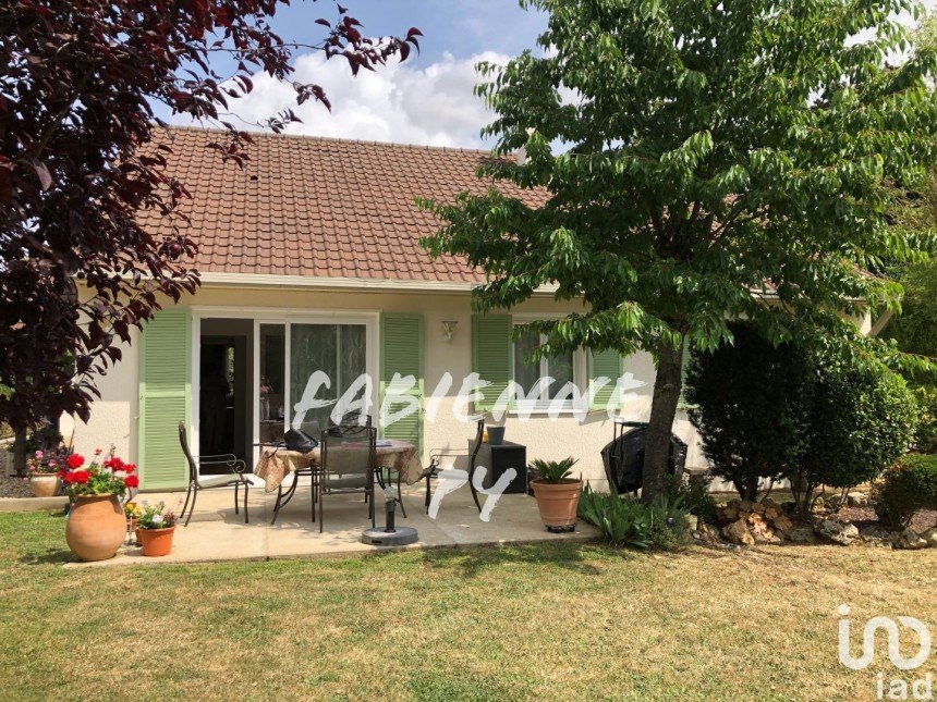 Maison 4 pièces de 90 m² à Tilly (78790)