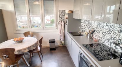 Maison 6 pièces de 148 m² à Nogent (52800)