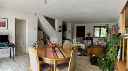 Maison 4 pièces de 120 m² à Saint-Estève (66240)