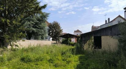 Land of 1,455 m² in Melun (77000)