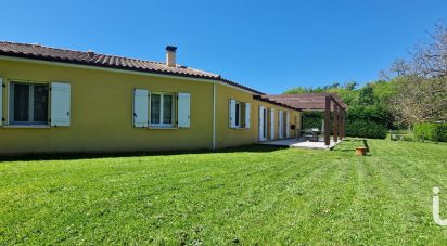 Maison 5 pièces de 129 m² à Neuvic (24190)