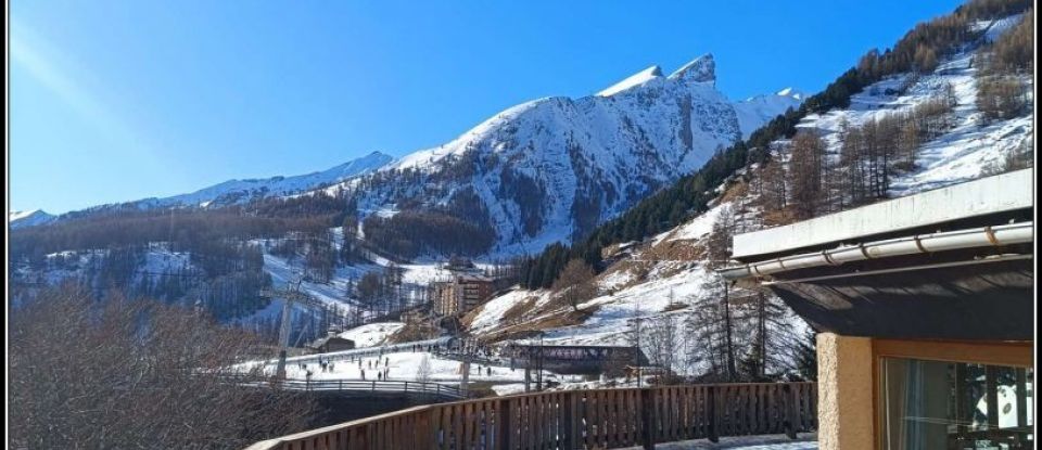 Hotel-restaurant of 548 m² in Allos (04260)