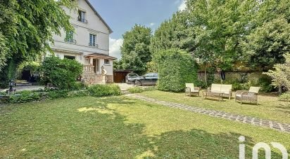House 5 rooms of 135 m² in Villemomble (93250)