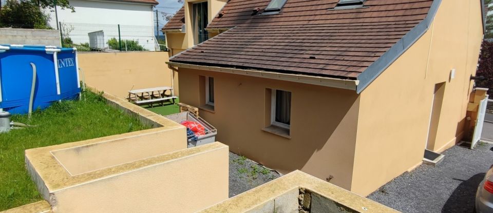 Maison 5 pièces de 96 m² à Janville (60150)