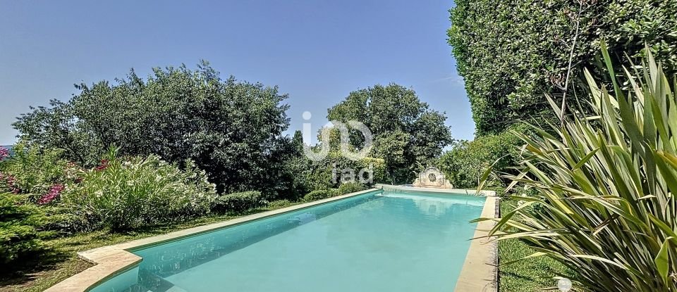 Mansion 11 rooms of 379 m² in Aix-en-Provence (13100)