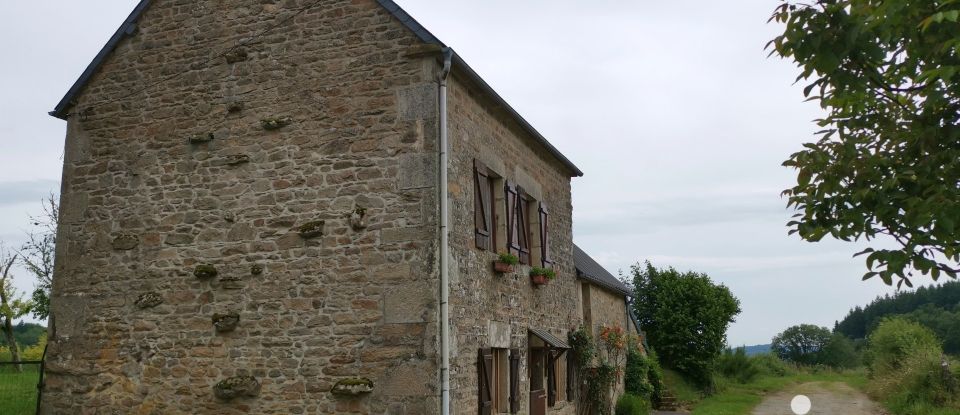 Maison de campagne 5 pièces de 65 m² à Peyrelevade (19290)