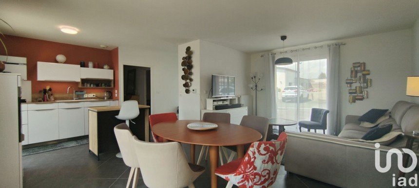 Pavilion 4 rooms of 86 m² in Saint-Fulgent (85250)