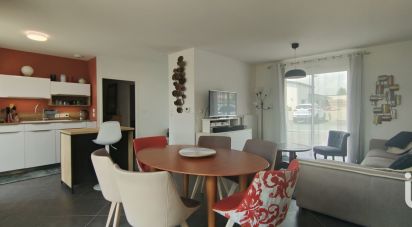 Pavilion 4 rooms of 86 m² in Saint-Fulgent (85250)