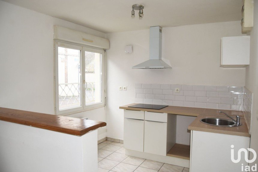 Studio 1 pièce de 38 m² à Pont-sur-Yonne (89140)