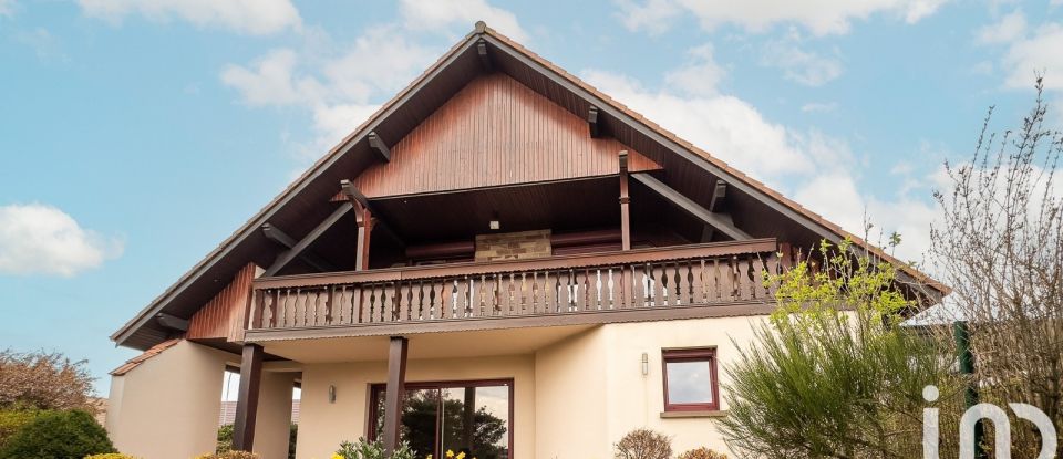 Maison traditionnelle 6 pièces de 185 m² à Sarralbe (57430)