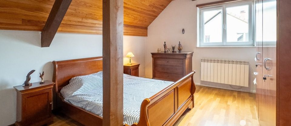 Maison traditionnelle 6 pièces de 185 m² à Sarralbe (57430)