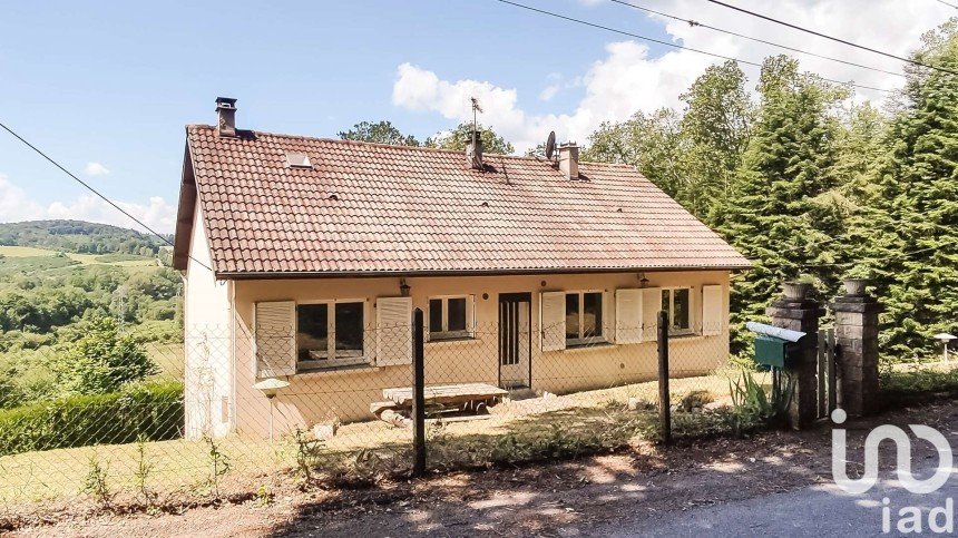 Traditional house 7 rooms of 123 m² in Ussel (19200)