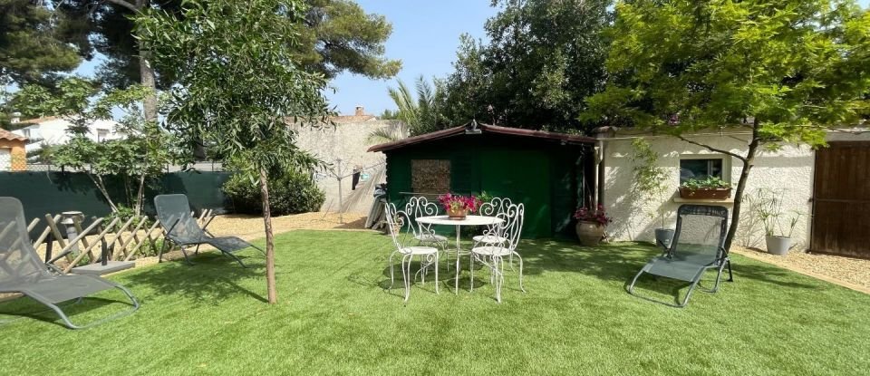 Maison 4 pièces de 90 m² à Hyères (83400)