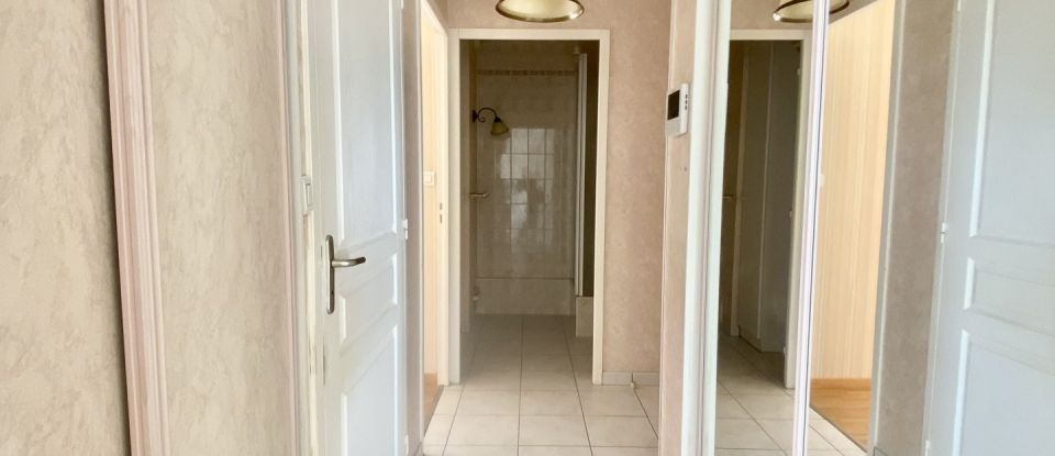 Appartement 2 pièces de 49 m² à Saint-Nazaire (44600)