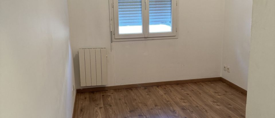 Apartment 3 rooms of 59 m² in Brie-Comte-Robert (77170)