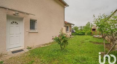 House 4 rooms of 77 m² in Veurey-Voroize (38113)