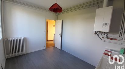 House 4 rooms of 72 m² in Château-Renault (37110)